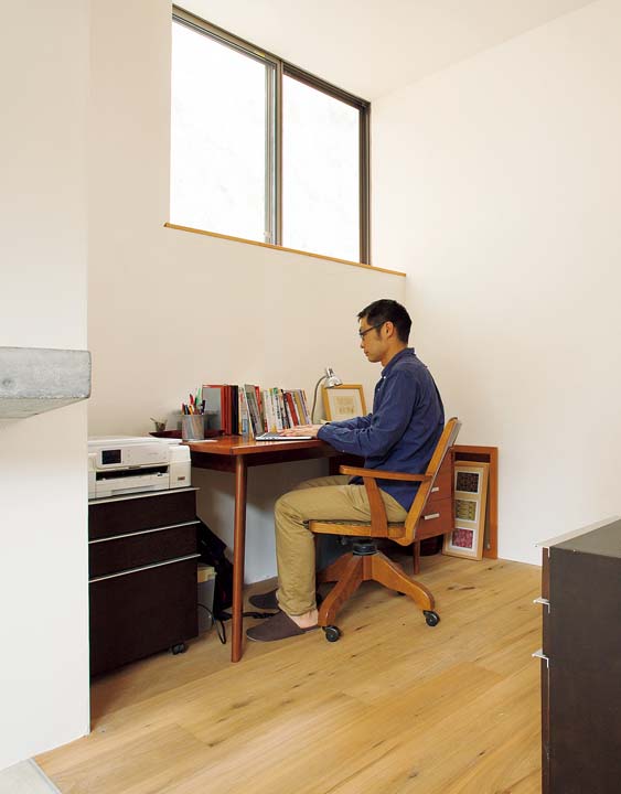 1階奥にある書斎