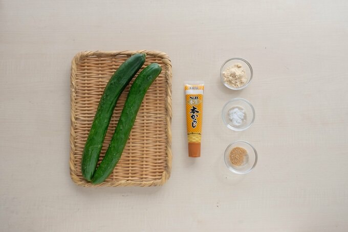 キュウリの辛子漬けの材料