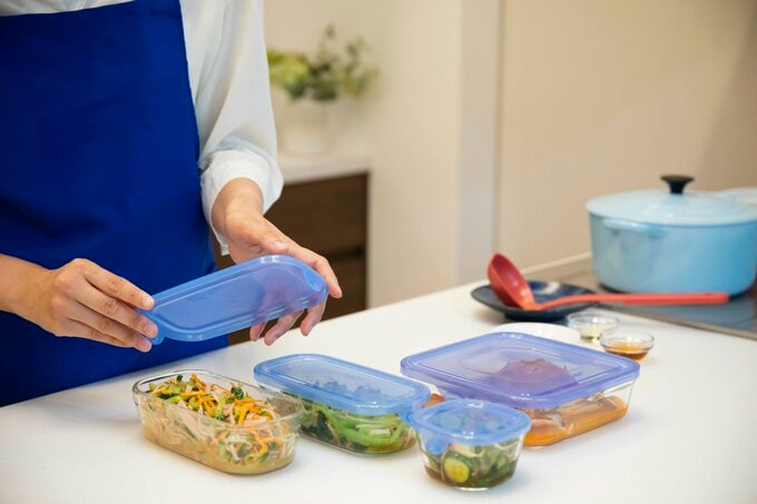 つくりおきする人