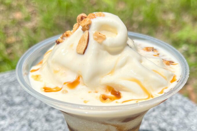 塩キャラメルプリンパフェ