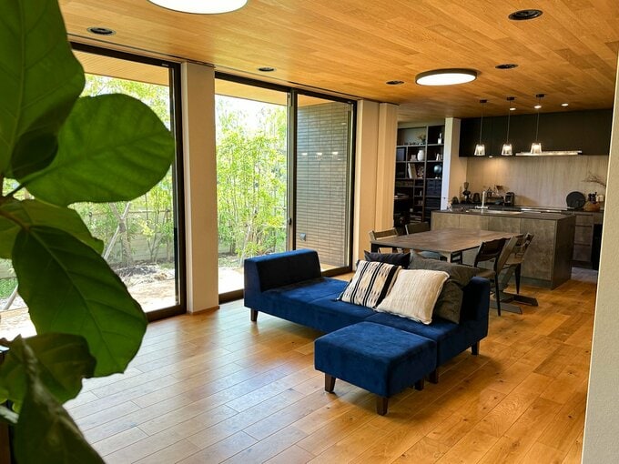 リビングのソファコーナー