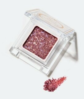 これは買い！な660円「アイシャドウ」。濡れツヤ質感でくすみなし