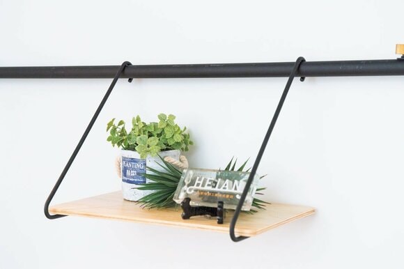 つっぱり棒で植木