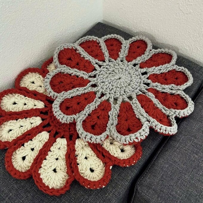 かぎ針編みの鍋敷き