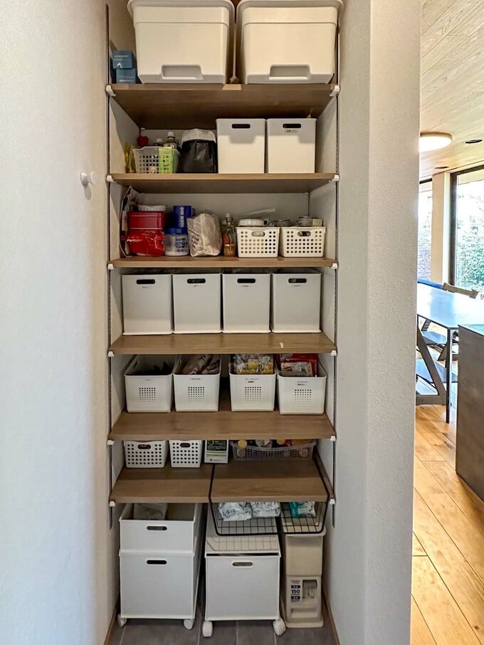 パントリーの棚