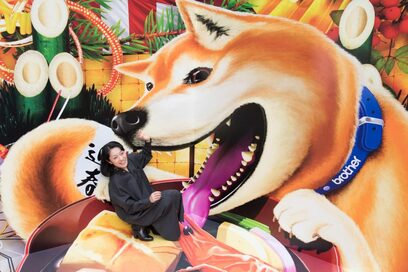 年賀状を一緒につくる夫婦ほど仲がいい！今年はスマホでサクッと完成