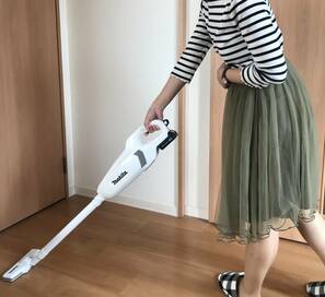 250人の買ってよかった便利家電。2位はロボット掃除機。1位は？