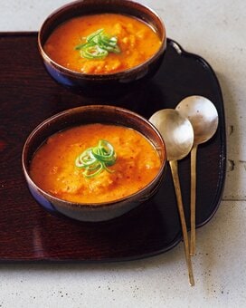 うま味たっぷり「キムチと干しエビのおからスープ」。あと一品にうれしいヘルシーおかず