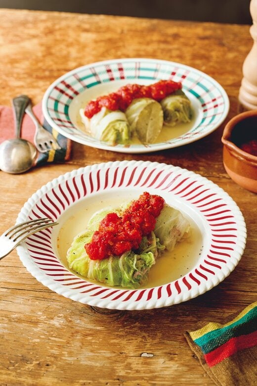 ロール白菜のトマトソース添え