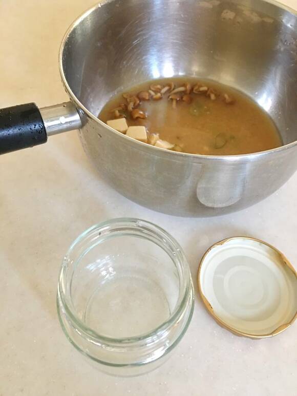 お鍋とあきビン