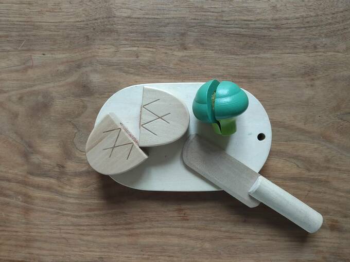 オモチャの包丁