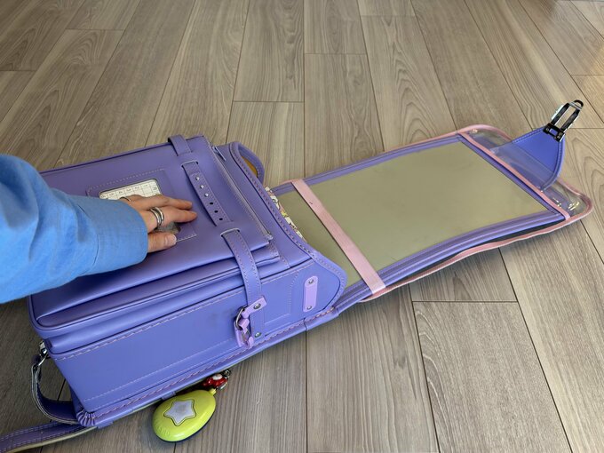 ランドセルをあける