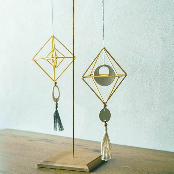 ナチュラル素材のモビール