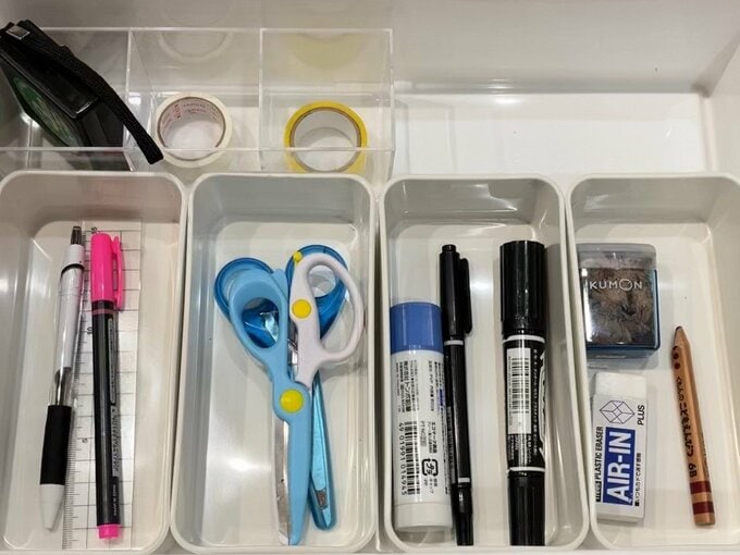 引き出しの中身