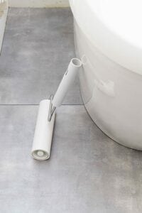 粘着クリーナー