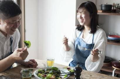 平日会社員の夫婦が、料理家として本を出せた裏側