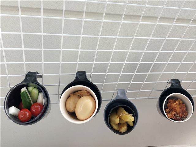 カップつり下げたくさん