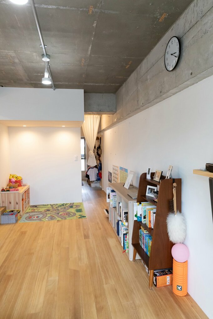 子どものお昼寝コーナーを設けたリビング