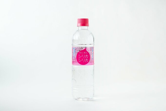 オンガネジャパン「九州天然水シリカシリカ」