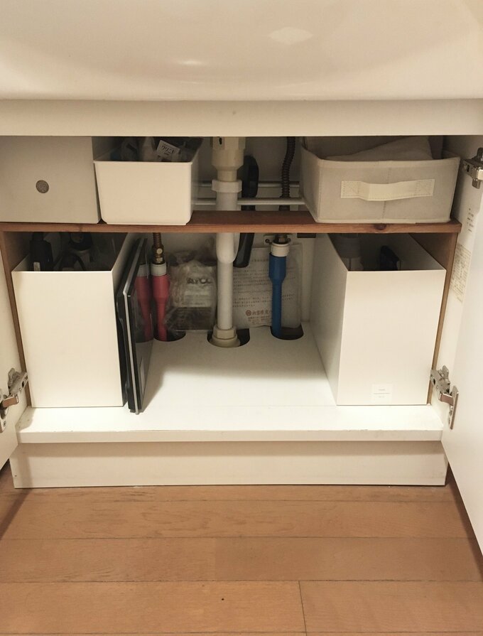 配管を避けつつ、突っ張り棒も落下しなくなったのがうれしい!