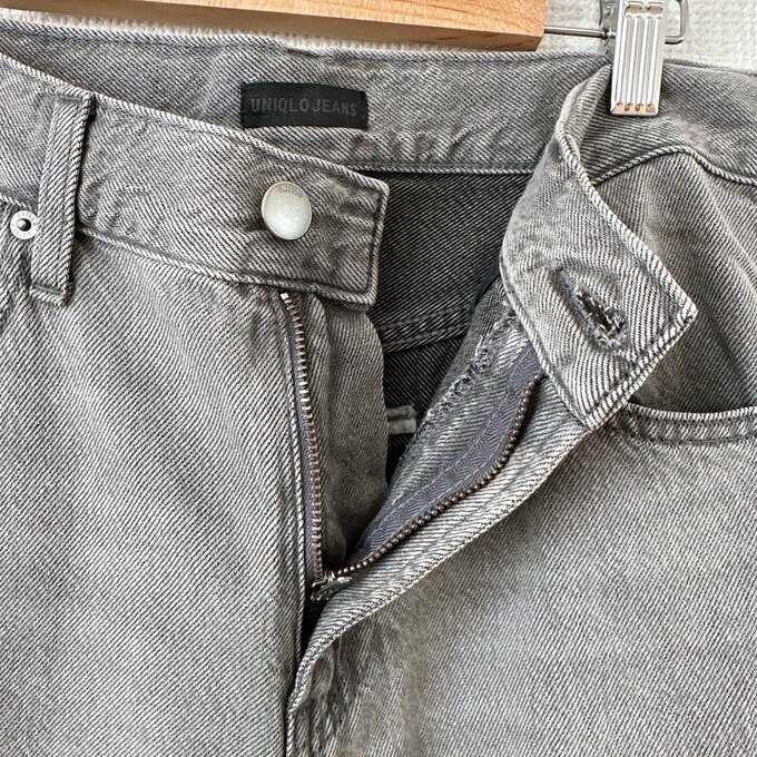 ジーンズのファスナー