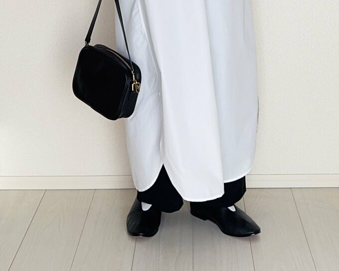 春らしいパンプス