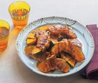 カボチャの豚巻き甘辛照り焼き。甘じょっぱい味つけが最高