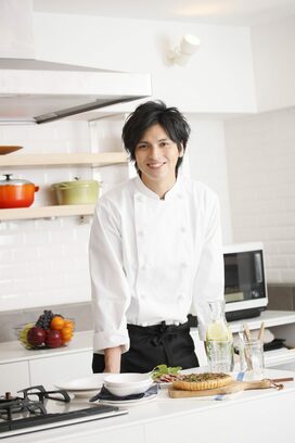 元AKB48川崎希のイケメンヒモ夫・アレクサンダーが考案！夫婦ゲンカに効くレシピ