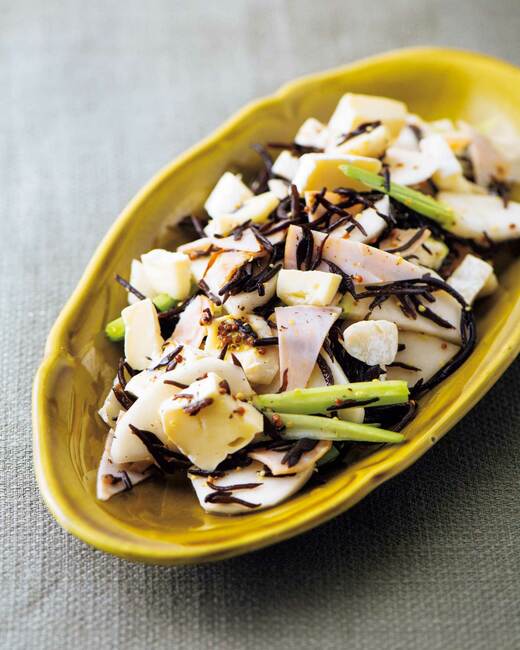 ヒジキとカブのチーズサラダ