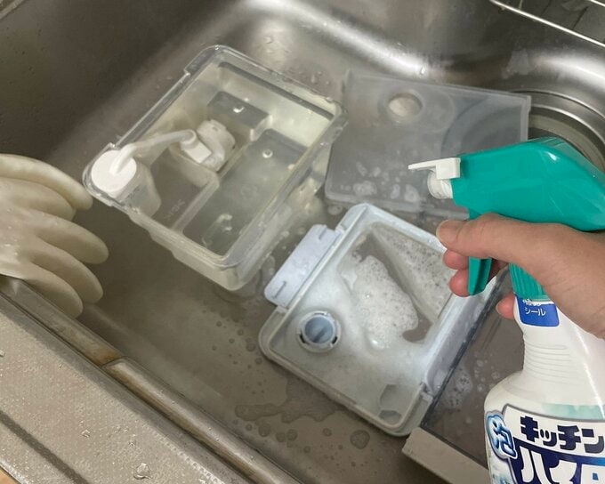 給水タンク掃除