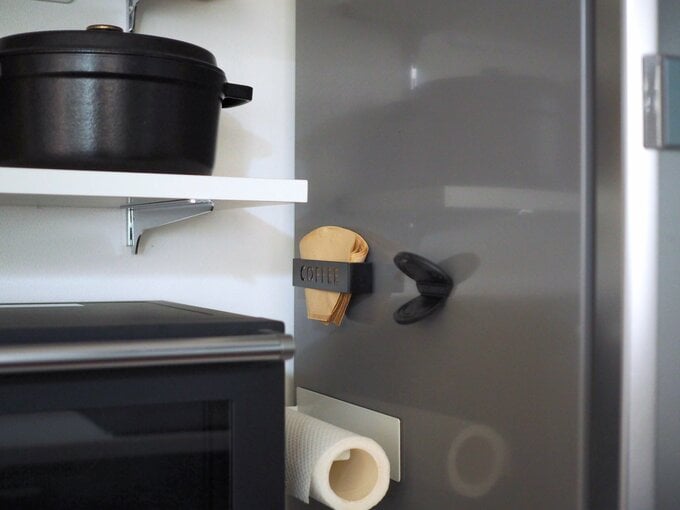 冷蔵庫にくっつくお皿キャッチ