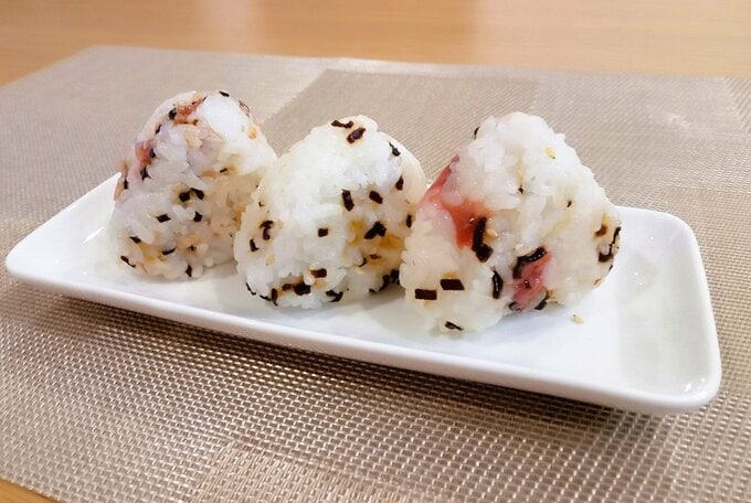 塩こんぶおにぎり