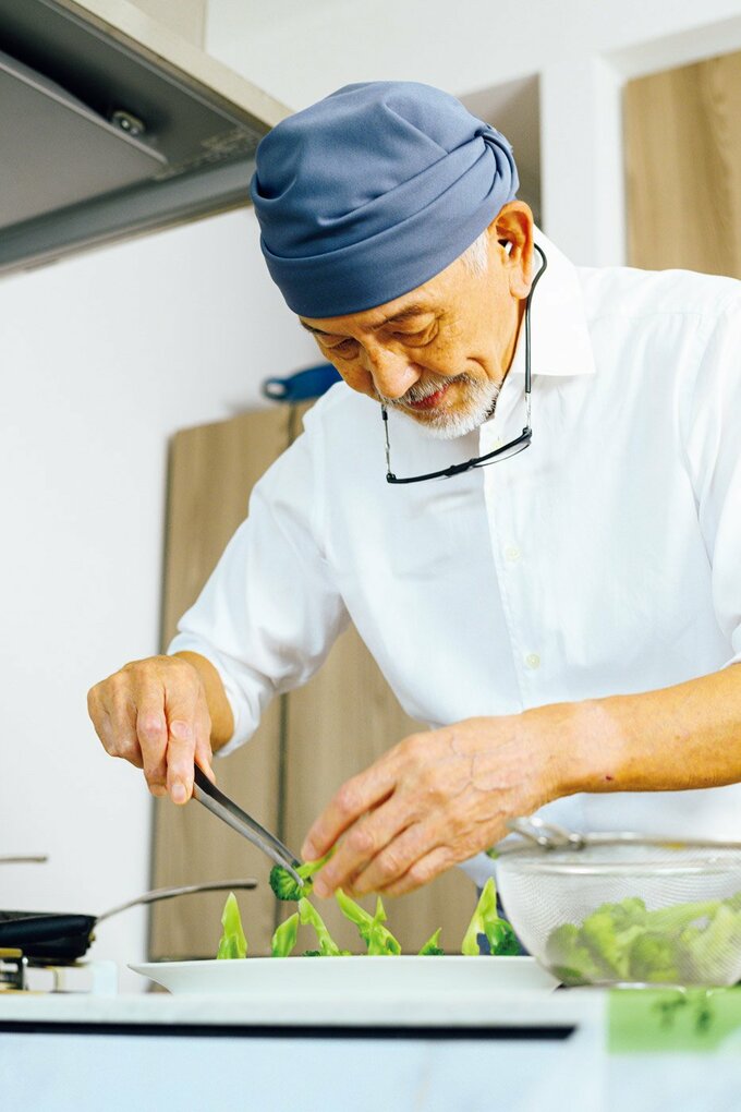 ブロッコリーの温かいサラダのつくり方（3）