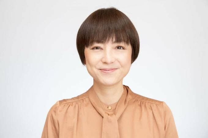 ぺたんこのショートヘア