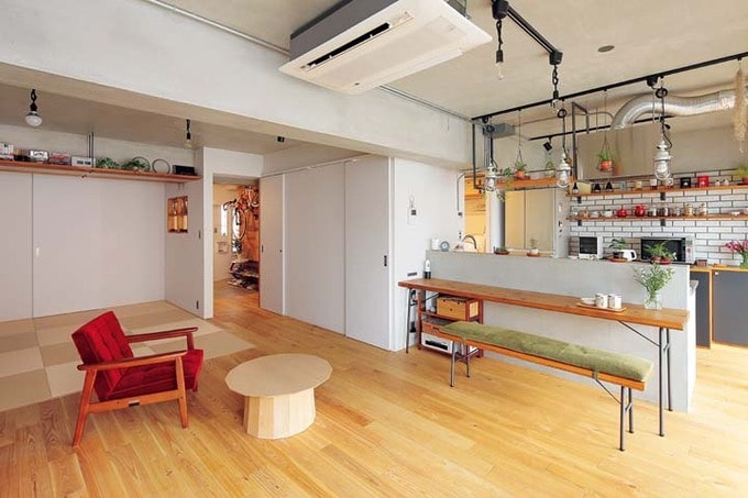 引き戸を採用し、家全体がオープンにつながる開放的な間取り