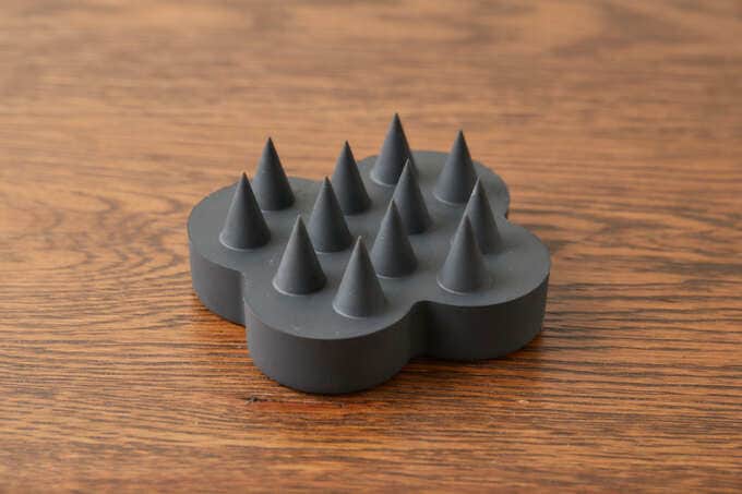 スカルプブラシ