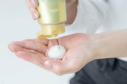 梅雨時季の髪のうねり、広がりをなんとかしたい！話題のヘアマスクをお試し