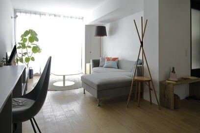 【戸建てリノベ事例】希望は「トンネルのようなワンルーム」。光と風が通り抜けるLDKに！