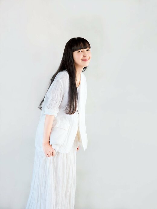 麻生久美子さん