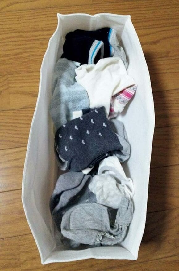 細長いボックスを使えば放り込むだけ