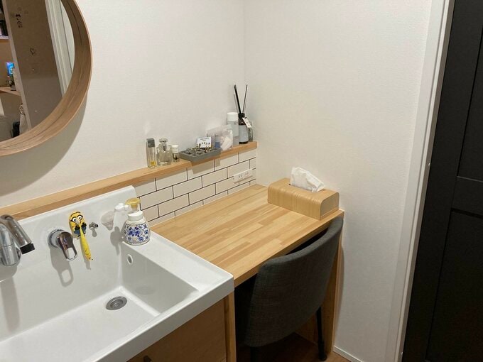 洗面台は幅広に