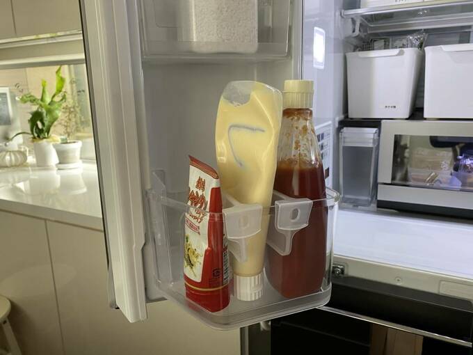 冷蔵庫にマヨネーズやケチャップ収納
