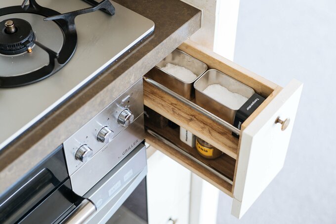 塩と砂糖の収納