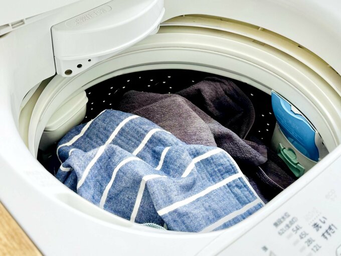 洗濯機に衣類が入っている様子