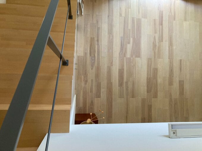 表情豊かな無垢床