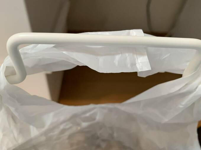 ワゴンのレジ袋をかけられるようになっている部分