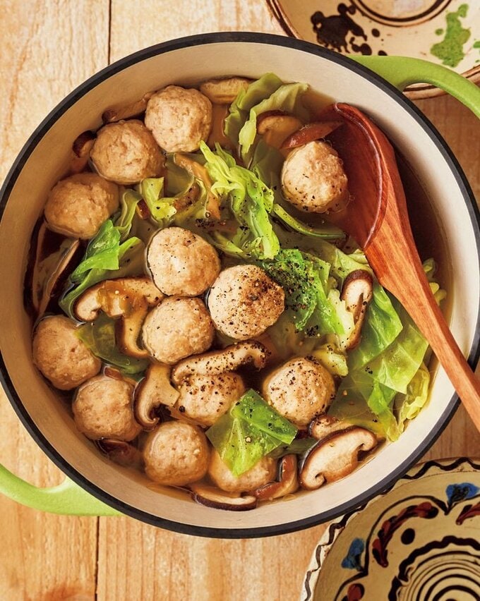 チキンボールとキャベツのザーサイスープ煮