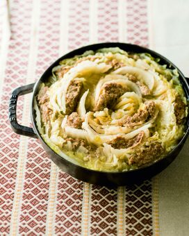 白菜ミルフィーユ鍋が、クリーム煮に変身！一度で二度おいしい味チェンジ鍋