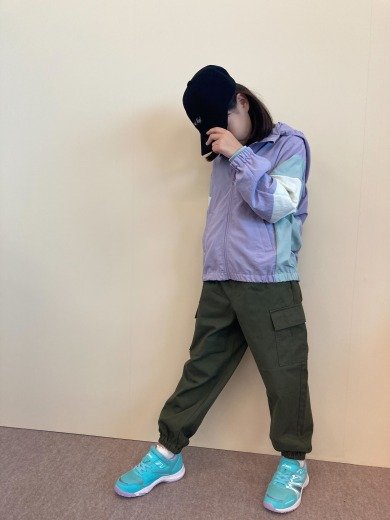 ジャケット×カーゴでアクティブ感