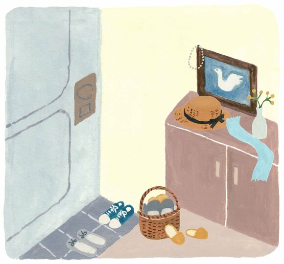 花ビンまでもが乱雑な印象